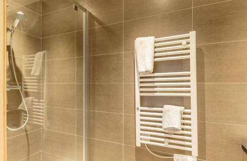 Arc-1600 Apartment | Duplex cosy avec piscine et spa, pied des pistes - FR-1-461A-25