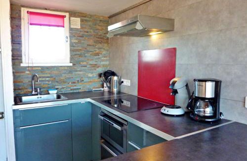 Marseillan Plage Apartment | Duplex rénové avec clim, terrasse et parking à Marseillan - FR-1-387-162