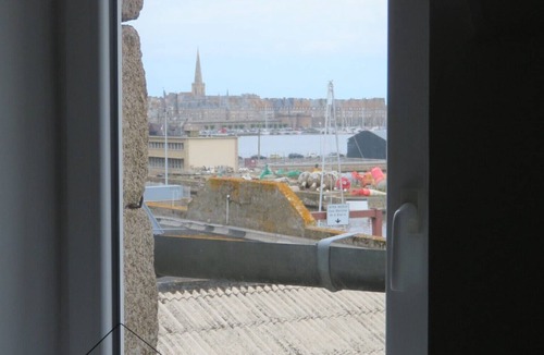 Saint-Malo Apartment | Duplex renovated in Saint Malo/Saint Servan/Beach at 100m/Intramuros at 7min