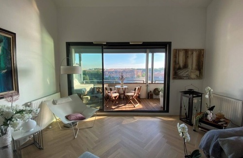 Saint-Cyprien Apartment | Duplex vue Garonne