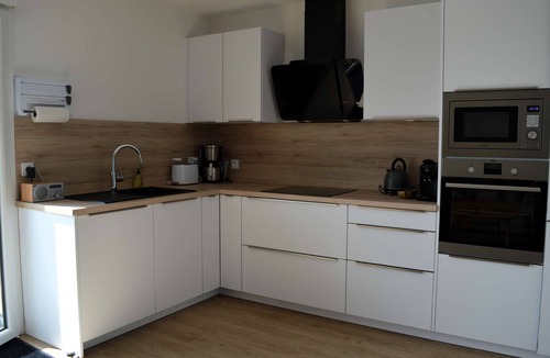 Courseulles-sur-Mer Apartment | Entre Plage et Ports : Le 49 - Avec Balcon