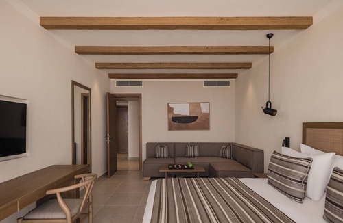 Port Ghalib Hotel | Executive Suite w/Easy Access to Fun Snorkeling Spots and Sandy Bays