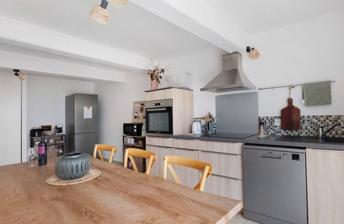 Saint-Martin-de-Villereglan House | Family Home La Villa Cecile