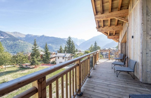 Le Praz Ski Chalet | Family Chalet with Pool, Near Slopes in Courchevel