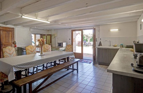 L'Hopital-le-Grand Cottage | Family Cottage 5 Bedrooms, Air Conditioning, Pets Welcome, Spa