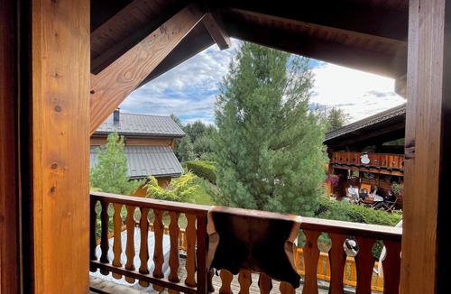 Les Gets Ski Chalet | Family-Friendly 4-Bed Chalet in Les Gets with Mountain Views & Easy Lift Access