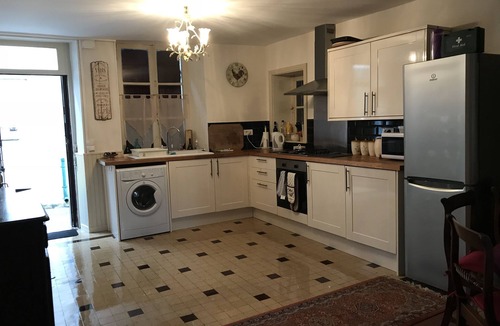 Sancerre House | Family home in the heart of Sancerre 2 mins from the French language school