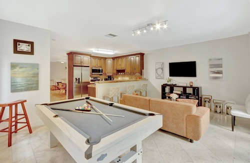 Southwest Coconut Grove House | MAJOR INTERNATIONAL SPORTING EVENT Perfect | Toro: Private Pool, Pool Table, & Near Beach