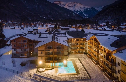 Samoens Apartment | Fitness, swimming pool, sauna, hammam, terrace, balcony, tv, ski locker, 33m², Samoëns