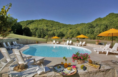 Souillac House | Font Neuve is tranquility in a child-friendly environment.