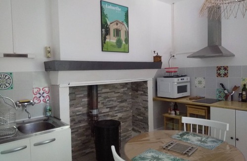 Labarthe-Bleys House | For 2 people, weekly rental with air conditioning and an inflatable hot tub