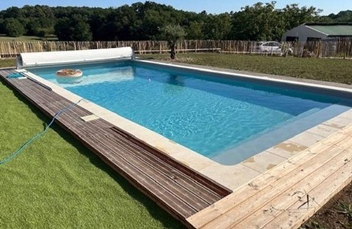 Brantome-en-Perigord Cottage | Cottage for 8 with shared pool and wifi in Brantôme