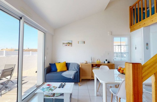 Saint-Gilles-Croix-de-Vie House | 50 m² House ∙ 2 bedrooms ∙ 5 guests