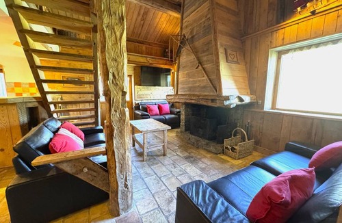 Reberty Ski Chalet | 210 m² Chalet ∙ 7 bedrooms ∙ 15 guests