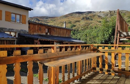 Praranger Apartment | Fully vaulted 3-room apartment - 60m², sleeps 6 - Village