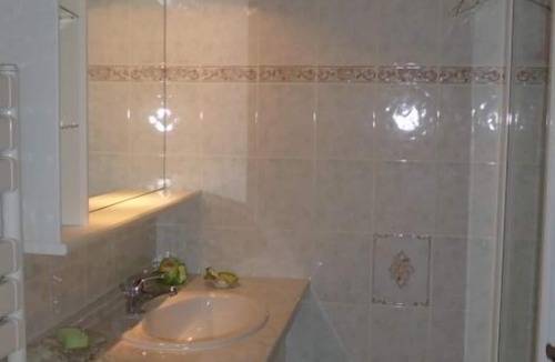 Les Houches Apartment | Fully equipped studio in a quiet cottage. Private garden