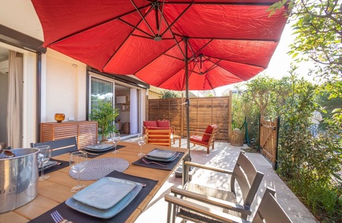 Cote d'Azur- French Riviera Apartment | Fully restored garden apartment