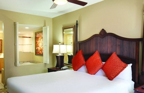 Survey Creek Resort | Fun in the Sun! 2BR at Wyndham Palm Aire w/ 4 Pools, Waterslide, Spa, & Tennis