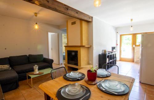 Daglan House | Gîte cosy avec cheminée et terrasse couverte au cœur du Périgord Noir - FR-1-616-275