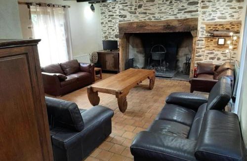 Saint-Jal Apartment | Gîte de France Gîte des papous 4 épis - Gîte de France 10 personnes MAE-9494