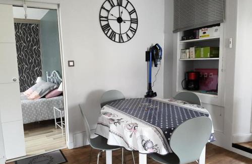 Arnac-Pompadour Apartment | Gîte de France Gite de la tuilerie 3 épis - Gîte de France 3 personnes MAE-9394