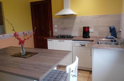 Pujols House | Gîte Pujols, 3 pièces, 4 personnes - FR-1-440-82