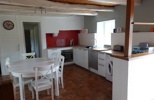 Dineault House | Gite 6 people in the heart of nature.