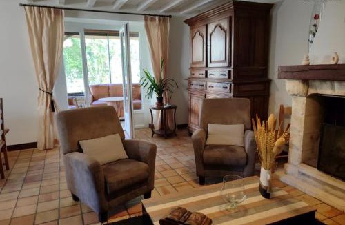 Vanxains House | Gite la Chambre à Blé Dordogne