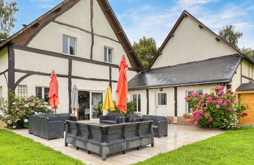 Saint-Lucien House | Gite Saint Lucien : un écrin de nature pour vos plus beaux évènements