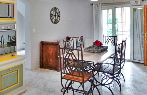 Mouries House | Gorgeous home in Mouries