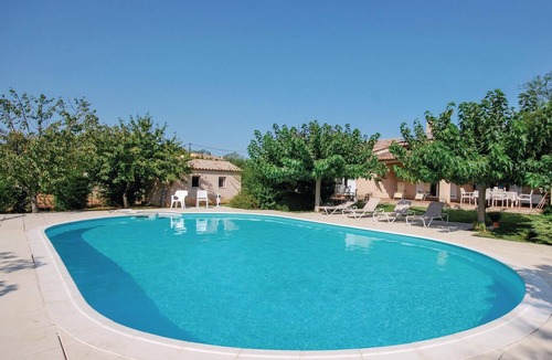 Salernes House | Gorgeous home in Salernes