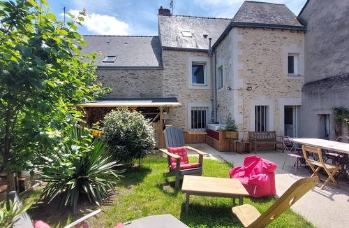 La Possonniere House | Grande Maison de Caractère à 5 Minutes de la Loire. Idéal, Accueil de Famille
