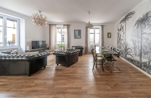 Cœur de Ville House | Grande Maison design, centre ville, terrasse