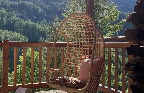 Molines-en-Queyras Cottage | Grande Ourse-4*-Gîte-Comfort-Ensuite with Bath-Mountain view
