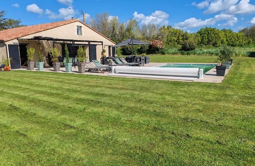 Chateau-d'Olonne House | Grange de charme avec piscine et jardin, idéale pour vos vacances aux Sables-d'O