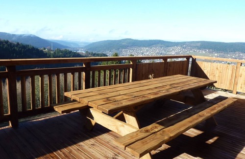 Gerardmer Ski Chalet | Great comfort, quiet, lake view, nature, wifi, sauna, billiards, close to ski slopes, charging station.
