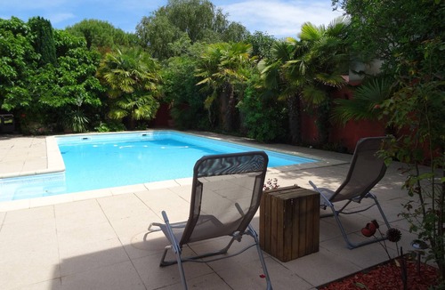 Puilboreau House | Guest house near downtown La Rochelle with heated pool