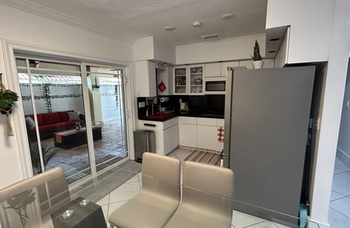 West Little Havana House | GuestHome 5 minutes from Miami Airport with Heated Pool