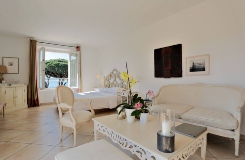 Cote d'Azur- French Riviera Hotel | Hôtel Villa Les Rosiers