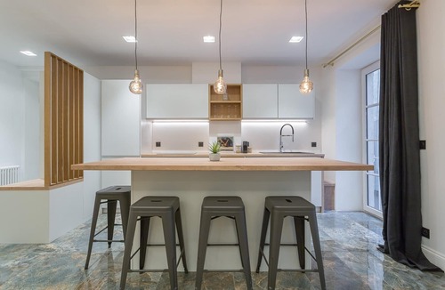 Carnot - Gailleton Apartment | Hamac Suites - Suite Le Carnot center -6pers