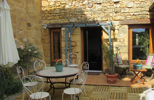 Carlux Villa | Historic stone house with spa on ramparts of 11th century castle near Sarlat