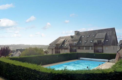 Touques House | Holiday Home Le Vert Coteau-4 by Interhome