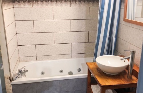 Les Iles Apartment | Homerez - Comfortable Apartment Metz 51m² + Parking