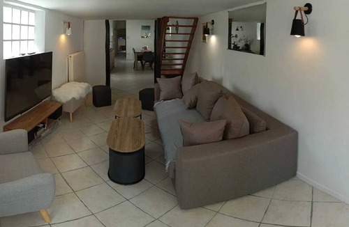 Saint-Leu-la-Foret House | Homerez - House in Saint-Leu-la-Forêt