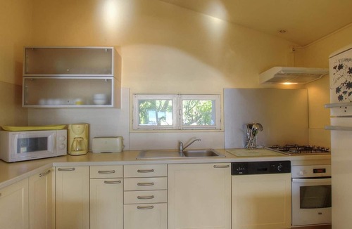 Isolella House | Homerez - Spacious house in Isolella
