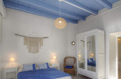 Isolella House | Homerez - Spacious house in Isolella