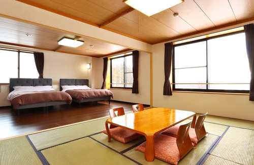 Yudanaka Shibu Onsen House | Hotel Omodaka