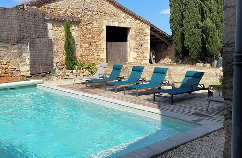 Fumel House | House 4 bedrooms heated pool Fumel Vallée du lot