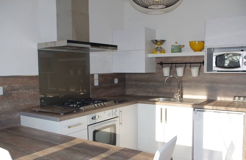 Plomodiern House | House 5 p at the Pointe de Lestrévet PLOMODIERN with SPA - Beach 5 minutes walk