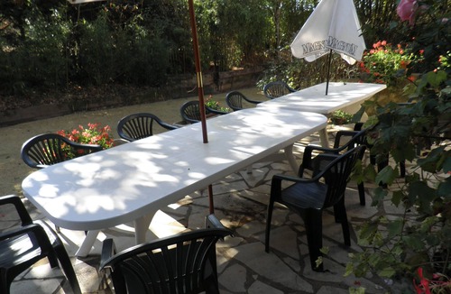 Sarlat-la-Caneda House | House for 15 people in Salat, 100 m2 heated shared pool, wifi